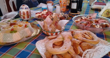 Tutto In Famiglia food