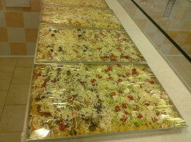 Jumangi Pizza Al Taglio D'asporto food