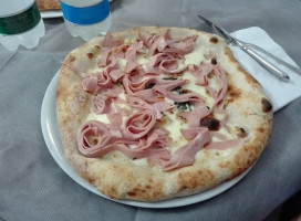 E Pizzeria Da Don Paolo food