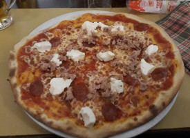 La Fabbrica Della Pizza food