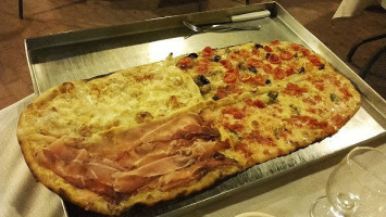 Pizzeria Castellano food