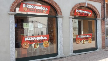 Il Pizzavendolo inside