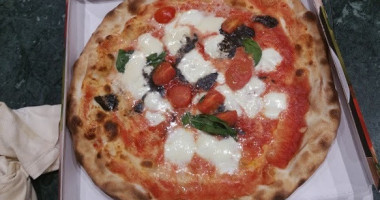 Pizzeria Al Nuovo Faraone food