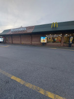 Mcdonald's Restaurants inside