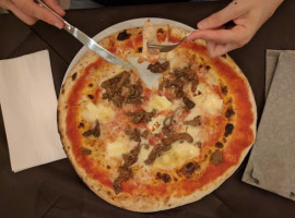 Pizzeria Rosa Nera food