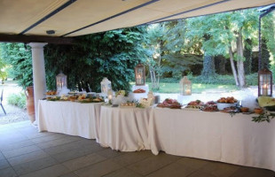 Villa Cantoni food