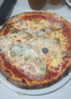 Mamma Che Pizza food