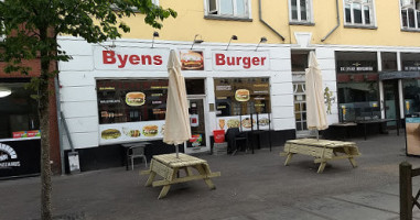 Byens Burger inside