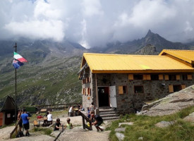 Rifugio Pontese food