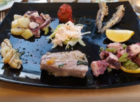 Cozzeria Solemare food