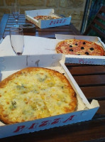 Pizza Lampo inside