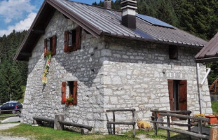 Rifugio Bocchette outside