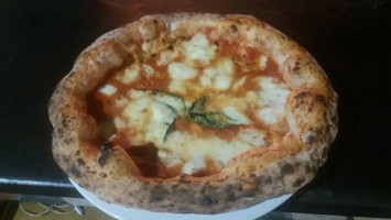 Pizzeria La Collina food