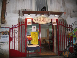 Masaniello outside