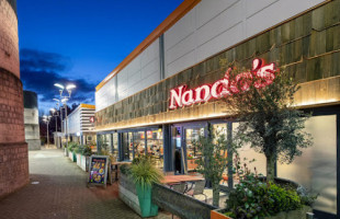 Nando's outside