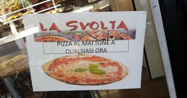 Pizza Sfizio food