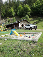 Rifugio Cercenà  outside