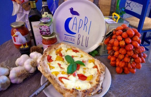 Pizzeria Capri Blu food