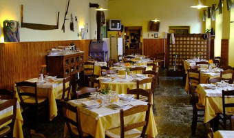 Trattoria El Fornel food