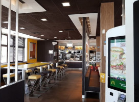 Mcdonald's inside