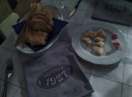 Osteria 1927 Enoteca food