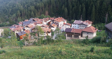 Albergo Remauro Di F.lli Di Maria outside