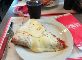 Pizzeria Spontini food