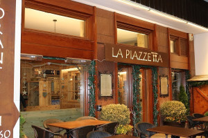 La Piazzetta menu