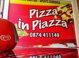 Pizza In Piazza food