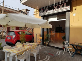 Pizzeria Sud Ovest inside