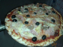 Pizzeria Quei Bravi Ragazzi food