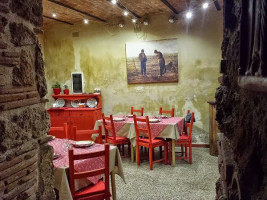 Novecento Trattoria Locanda inside