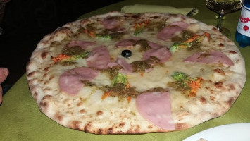 Pizza D'autore food