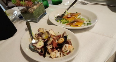 L'antico Borgo food