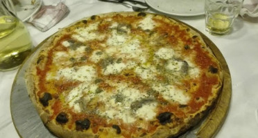 Pizzeria Orto Del Cigno food