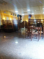 Poldo West inside