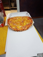 Pronto Pizza Pizzeria D Asporto food