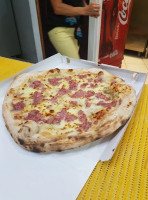 Pronto Pizza Pizzeria D Asporto food