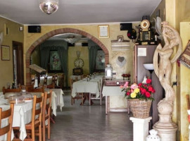 Trattoria Ai Vivai inside