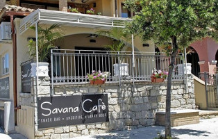 Savana Cafe outside