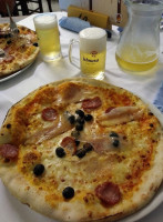 Pizza E Focaccia food