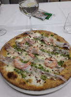 Trattoria Pizzeria Riviera food