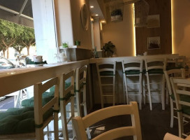 Effe Cafe inside