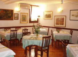 Trattoria El Piron food