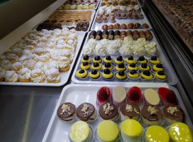 Pasticceria Vilma E Elio food