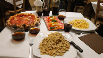 Trattoria Pizzeria Al Castello Antico food