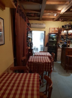 Vineria Caino food