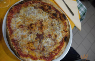 Pizza Dolci E Fantasia food