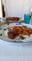 La Goletta Rose food