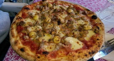 Pizzeria Torrecorta food